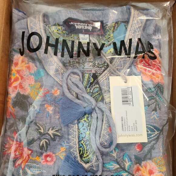 Johnny Was - NWOT | Effortless Blouse | Unopened package | US S - Picture 1 of 3